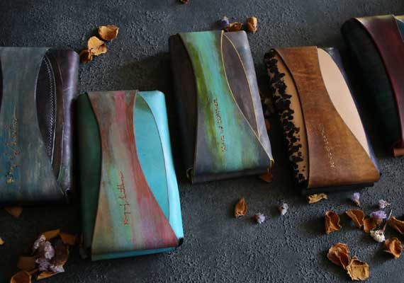 コンパクト長財布