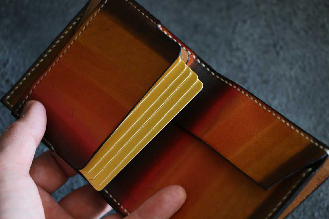 出し入れしやすいカード入れ