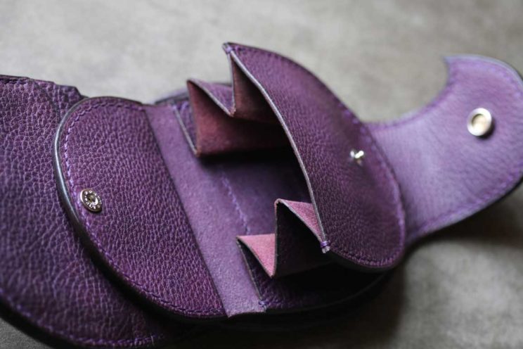エルバマットレザーシボ紫ゼブラコンチョ丸い革財布