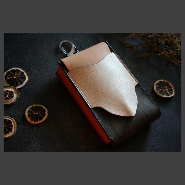 キングオブレザー イーブンウォレット オールドキャニオンレザー