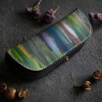 The Crescent Moon Glasses case