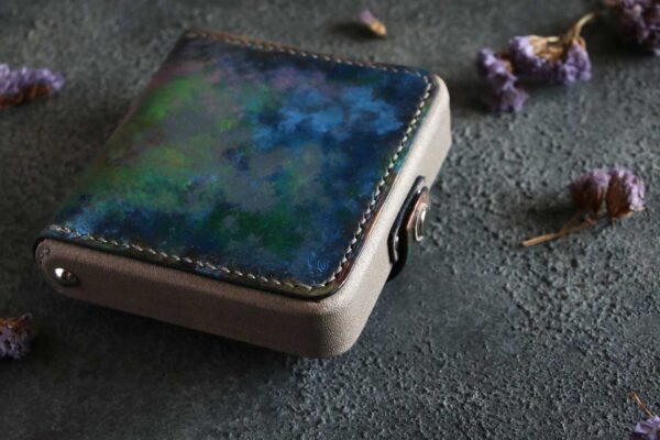芸術的ダレスハーフウォレット
