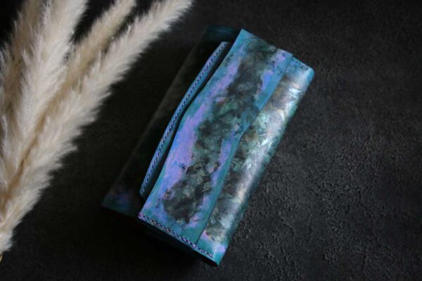 WEEKS専用ほぼ日手帳レザーカバー個性的