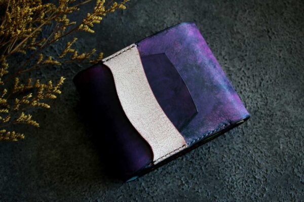 バイオレットレザーハーフウォレット