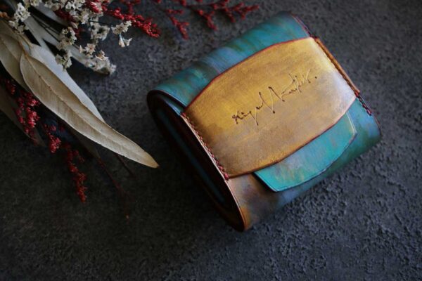 ブルーゴールドレザーハーフウォレット