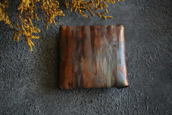 縫わないシームレスレザーコインケース