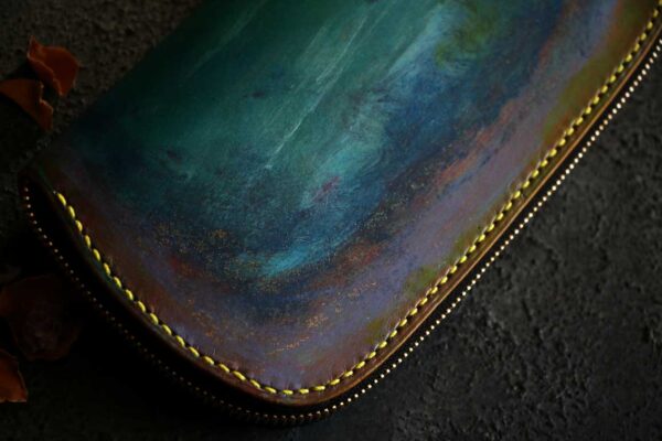 イエローストーンのようなレザーラウンドファスナーウォレット