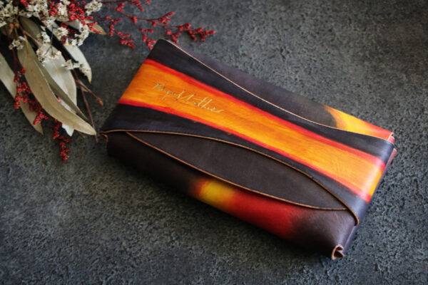 サンバースト革財布