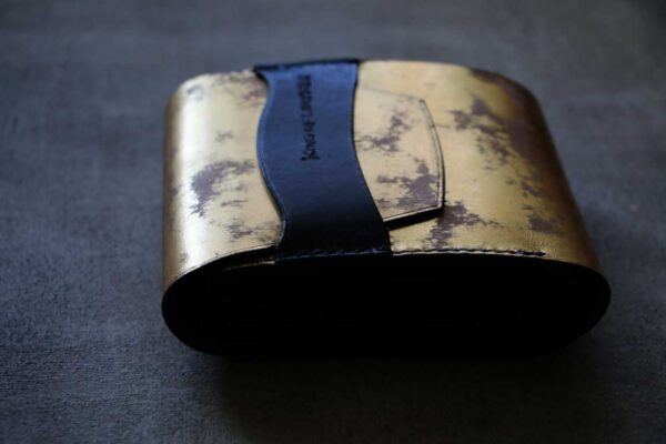 ビンテージ金箔ゴールド革財布