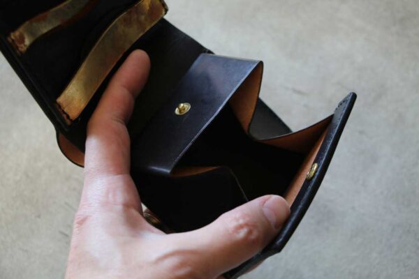 ビンテージ金箔ゴールド革財布