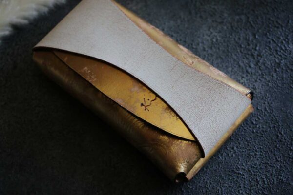 ビンテージ金箔ゴールドコンパクト長財布