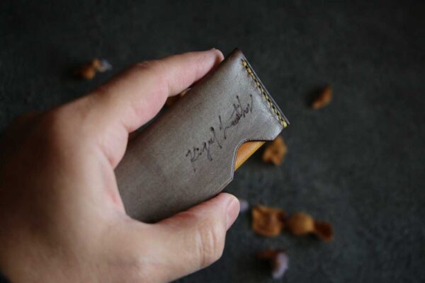 回転式レザー爪楊枝ケース