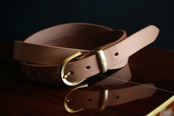 真鍮金具レザーベルト