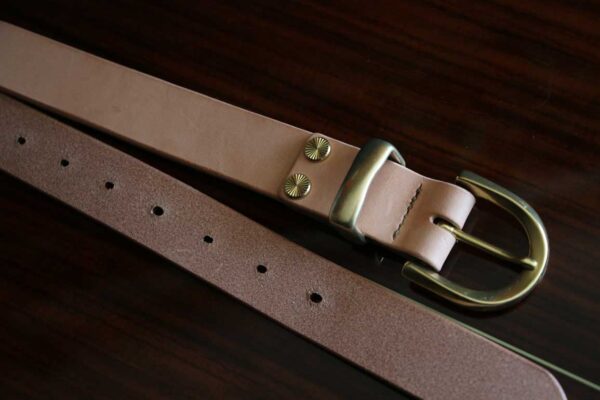 真鍮金具レザーベルト