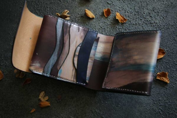 シルバーブラック革財布