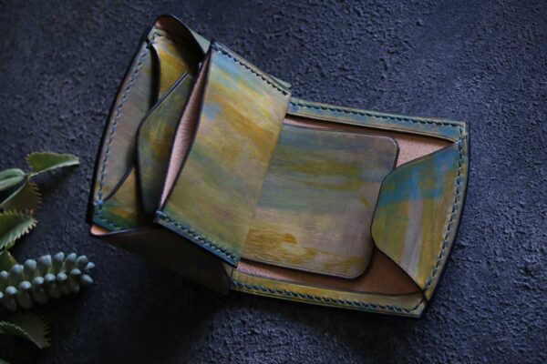 個性的染色革財布