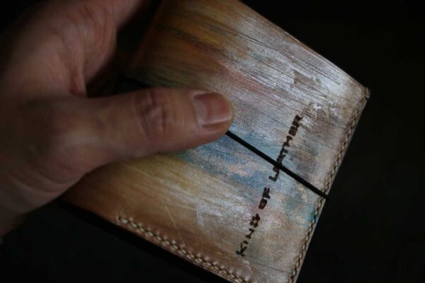 薄型コンパクト折財布