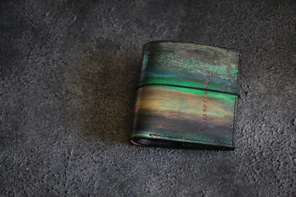 薄型コンパクト折財布