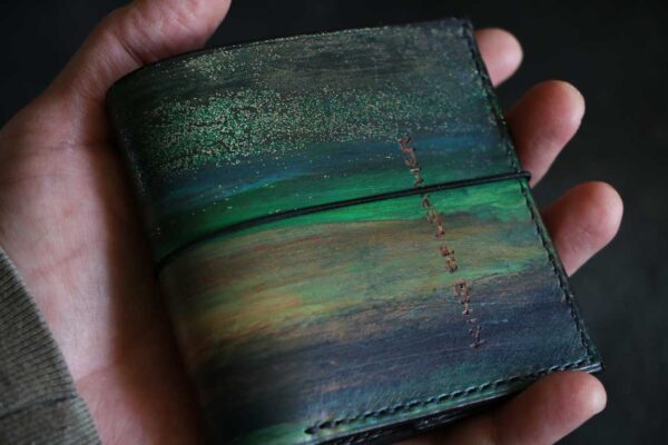 薄型コンパクト折財布