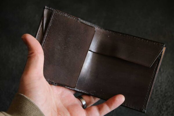 薄型コンパクト折財布