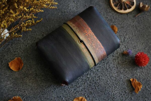 シームレススライド式名刺入れ