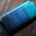 The Parallelworld Wallet　ブルーグラデーション