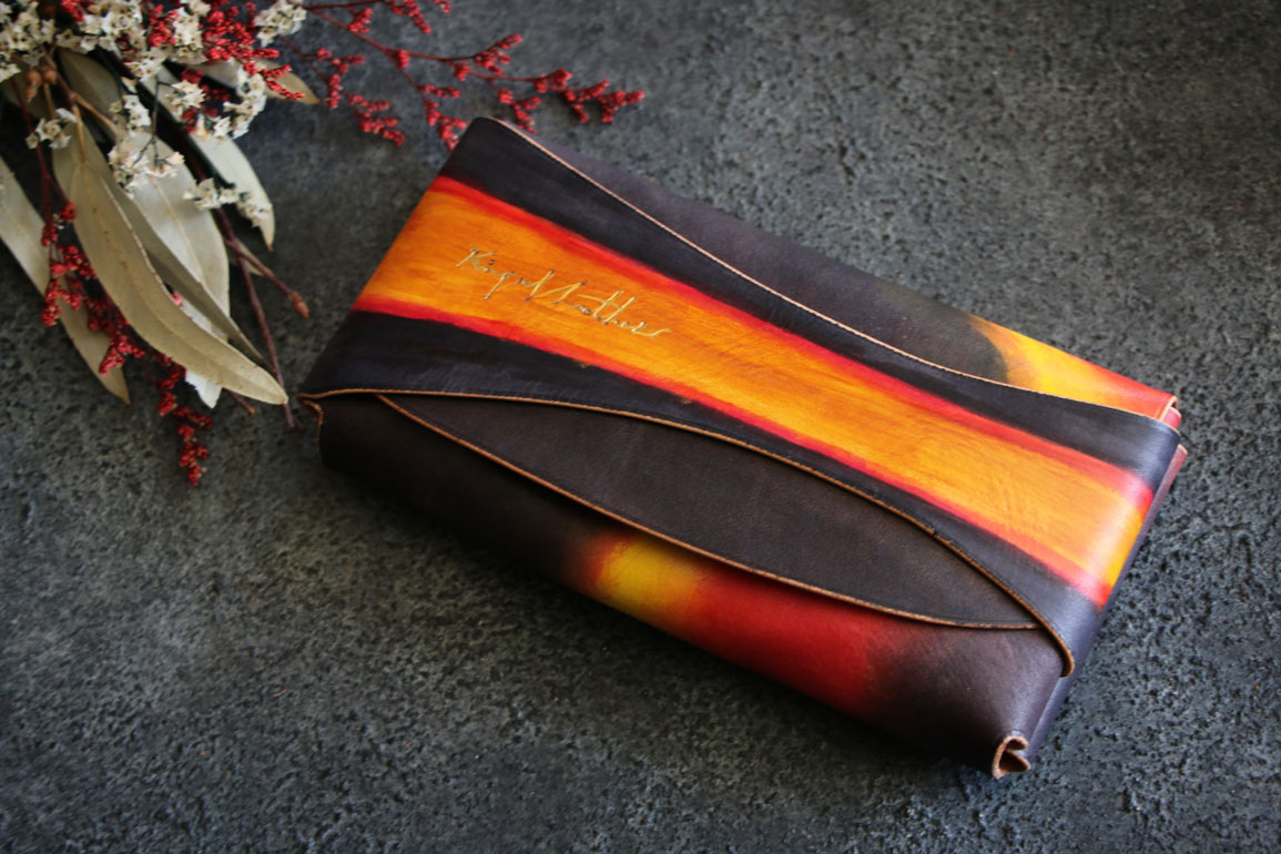 サンバースト革財布