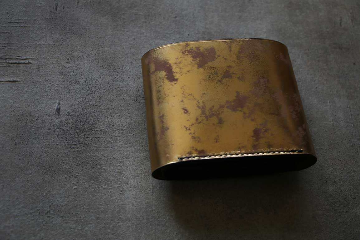 ビンテージ金箔ゴールド革財布