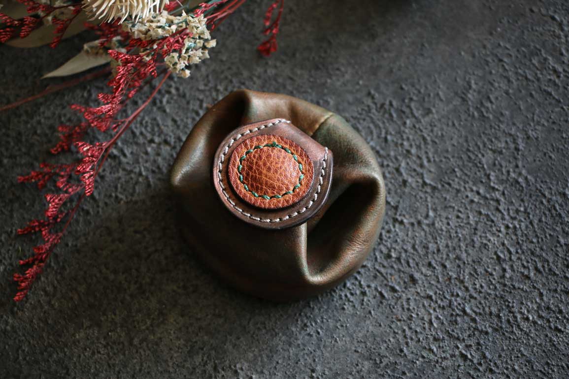 柿型巾着レザーコインケース