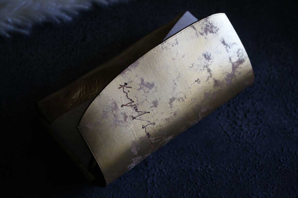 ビンテージ金箔ゴールドコンパクト長財布