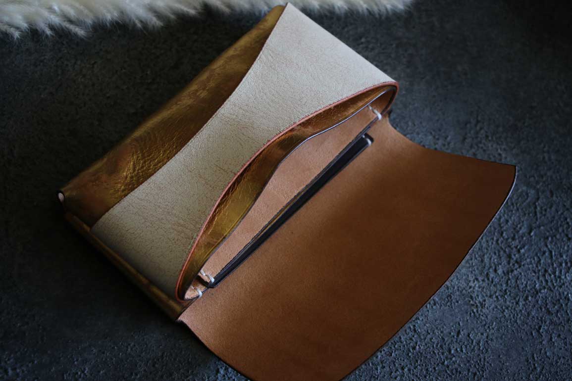 ビンテージ金箔ゴールドコンパクト長財布