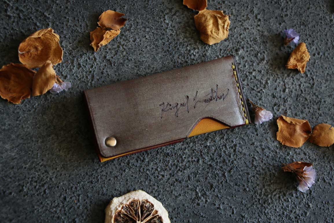 回転式レザー爪楊枝ケース