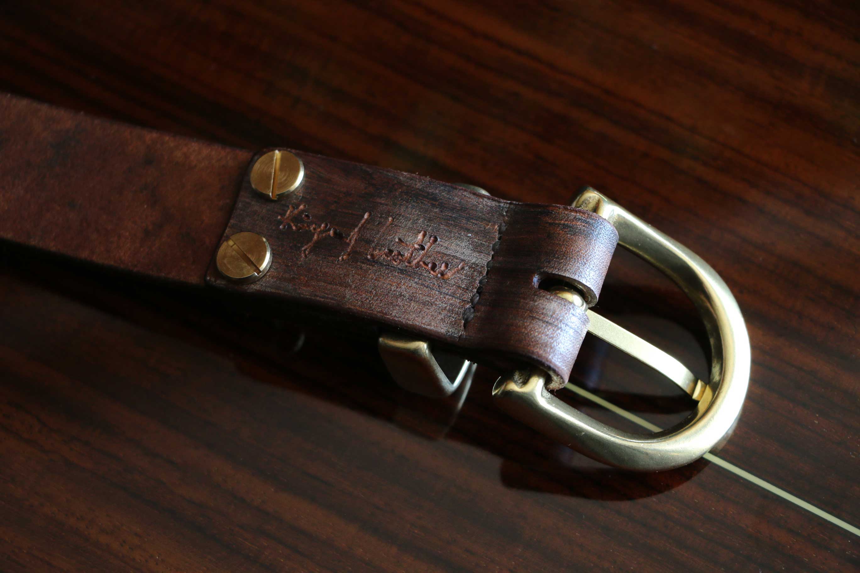 真鍮金具レザーベルト