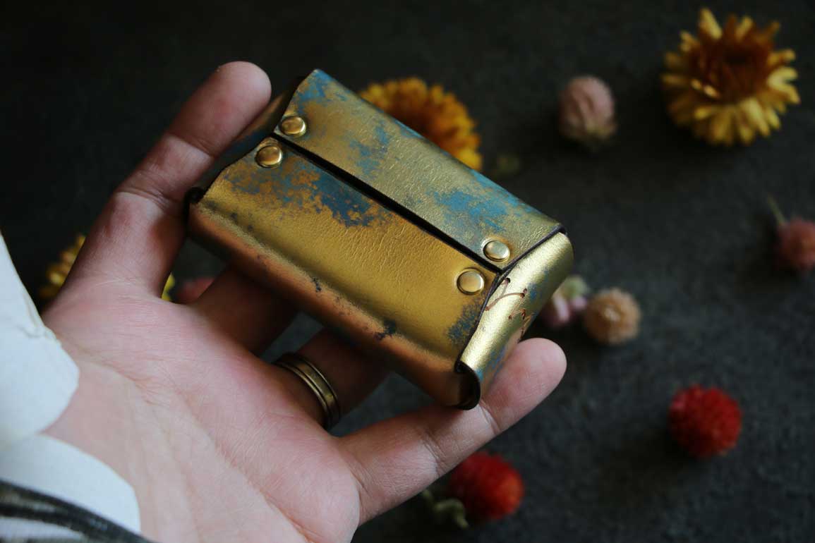 レザーキャラメルボックス