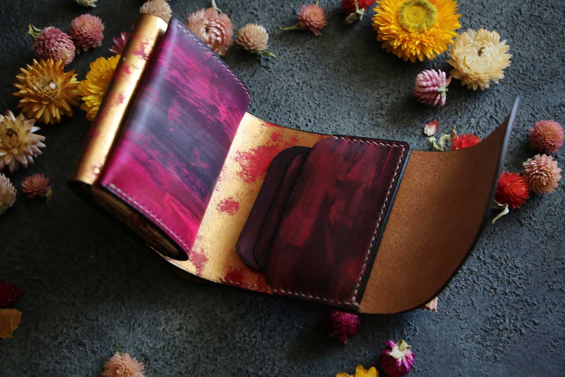 金箔ピンクハーフウォレット