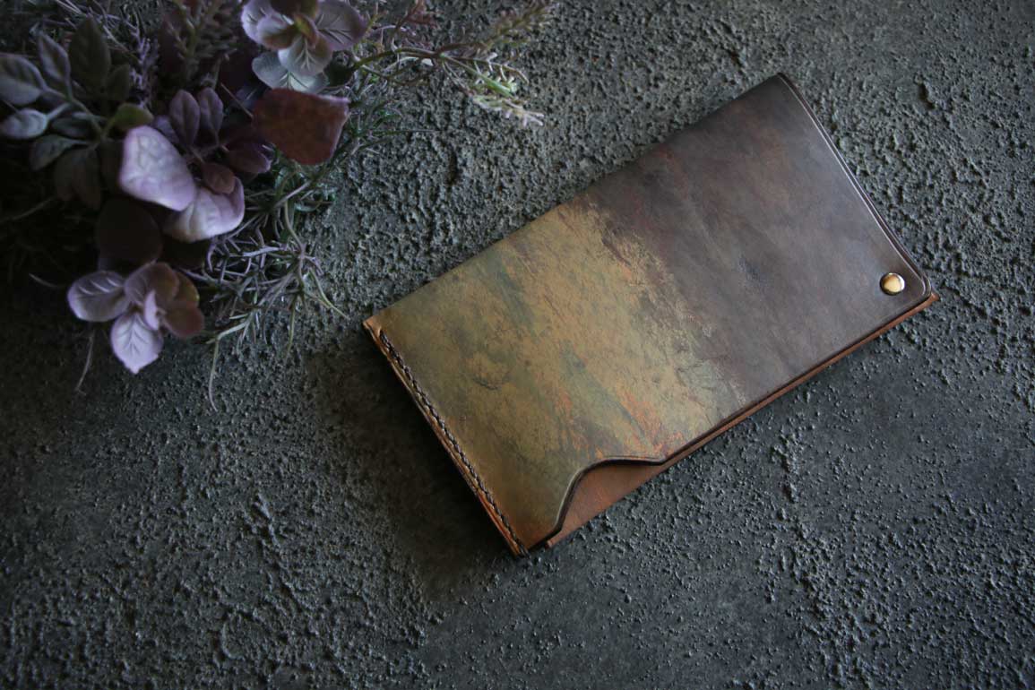 回転レザーカードケース