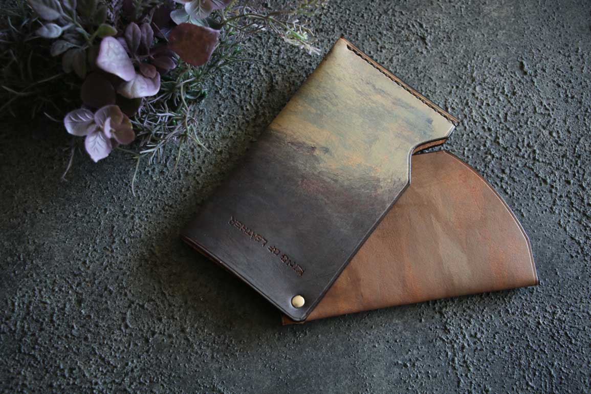 回転レザーカードケース