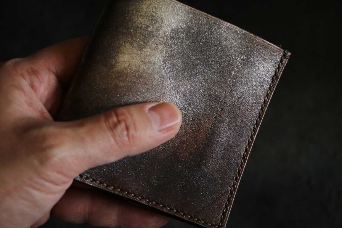 薄型コンパクト折財布