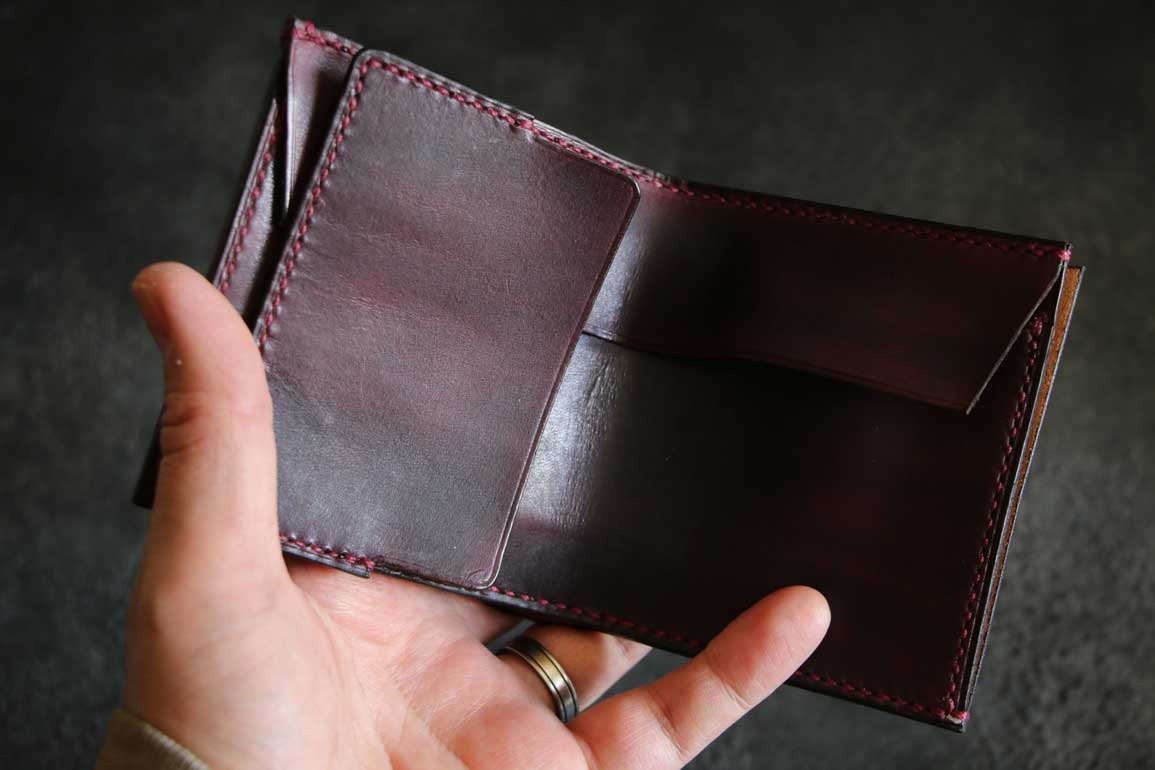 薄型コンパクト折財布