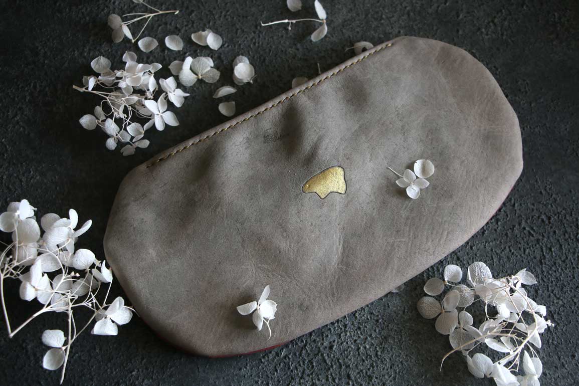 ツートンkuduレザーポーチ