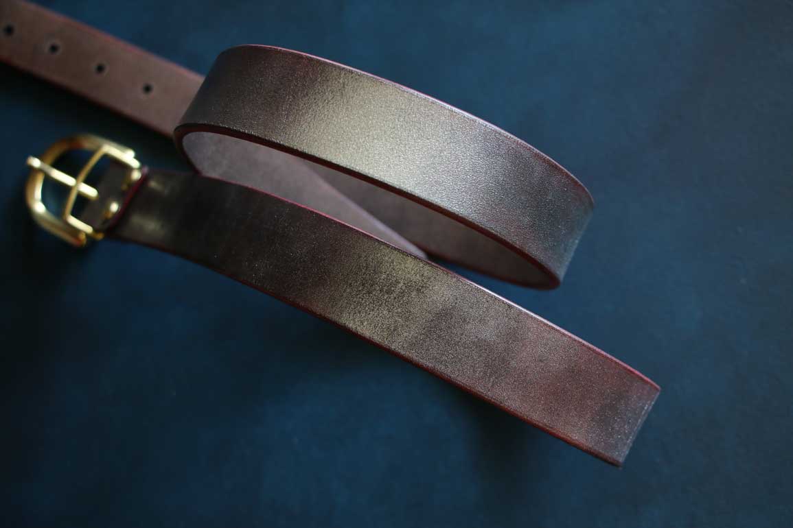 真鍮金具レザーベルト