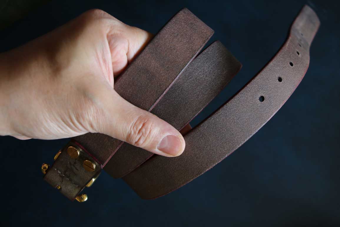 真鍮金具レザーベルト