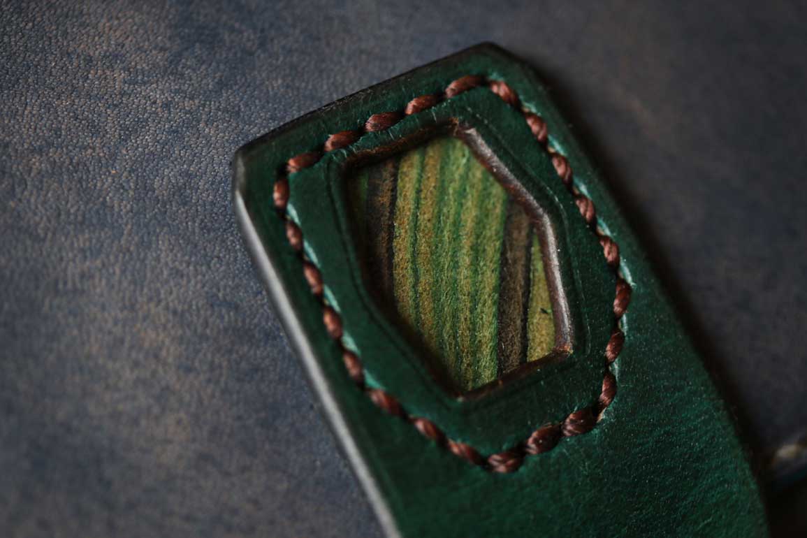 ネイビーカラースキモレザー装飾札カード専用革財布