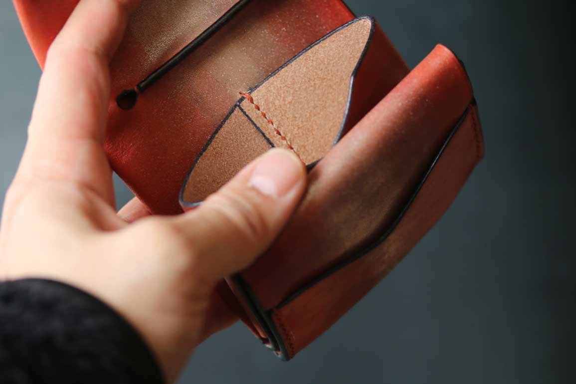 シルバーオレンジ染色コンパクト革財布